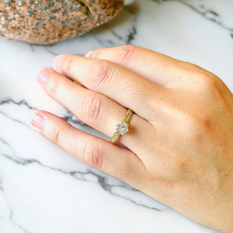 Anillo Compromiso Oro Amarillo 10k Zirconias Fenix