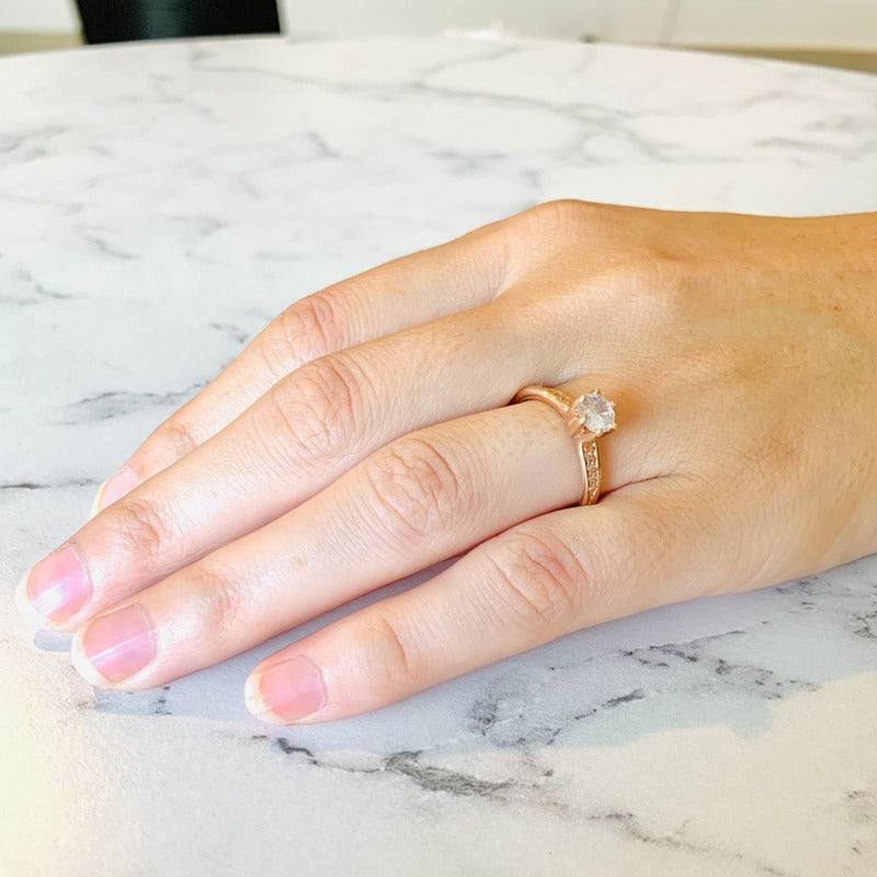 Anillo Compromiso Plata Baño Oro Con Zafiro. Fenix