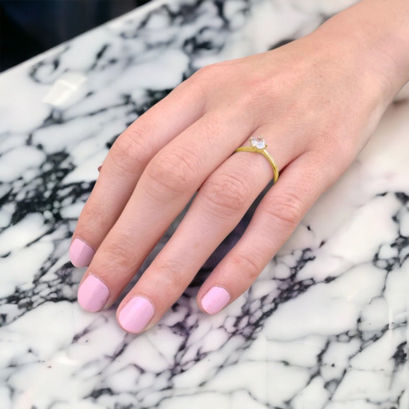 Anillo De Compromiso Oro Blanco 10k Moissanita 0.50ct Twist.